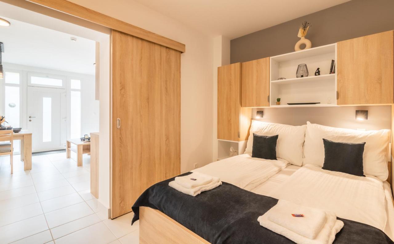 Jegmadar & Fekete Golya Apartmanok Mosonmagyaróvár Εξωτερικό φωτογραφία